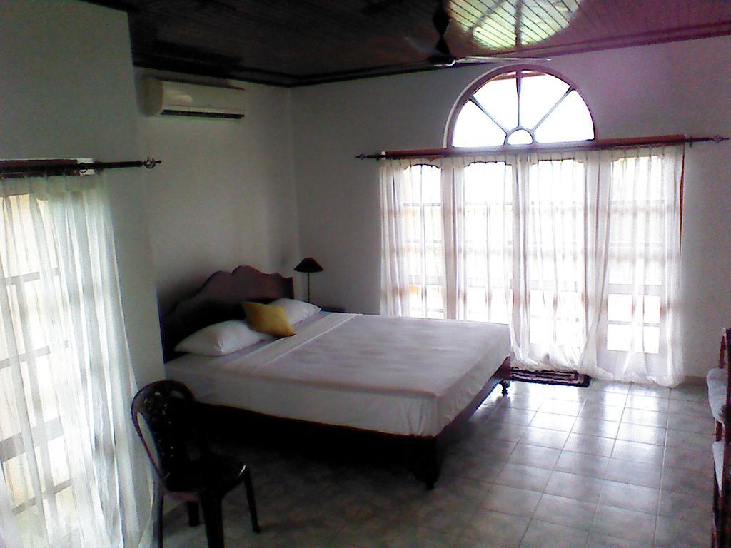 Villa Sea Breeze Kepungoda Exterior foto