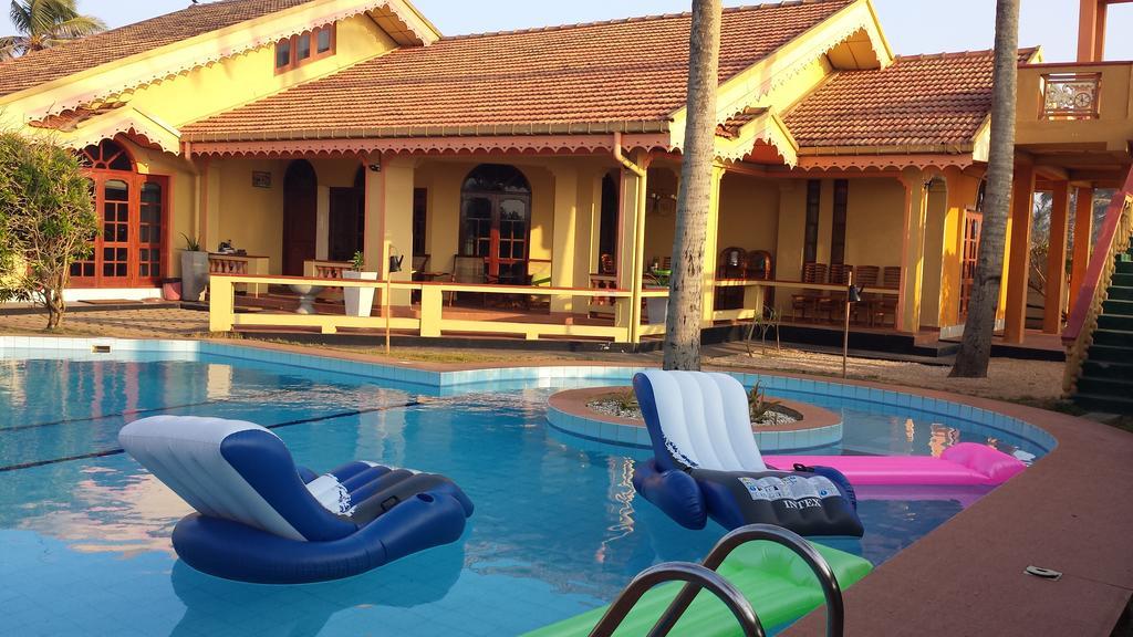 Villa Sea Breeze Kepungoda Exterior foto